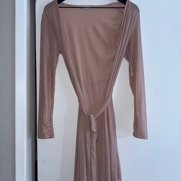 Fashion Nova Dress with Matching Cardigan in Shimmering Pink - Picture 5 of 5